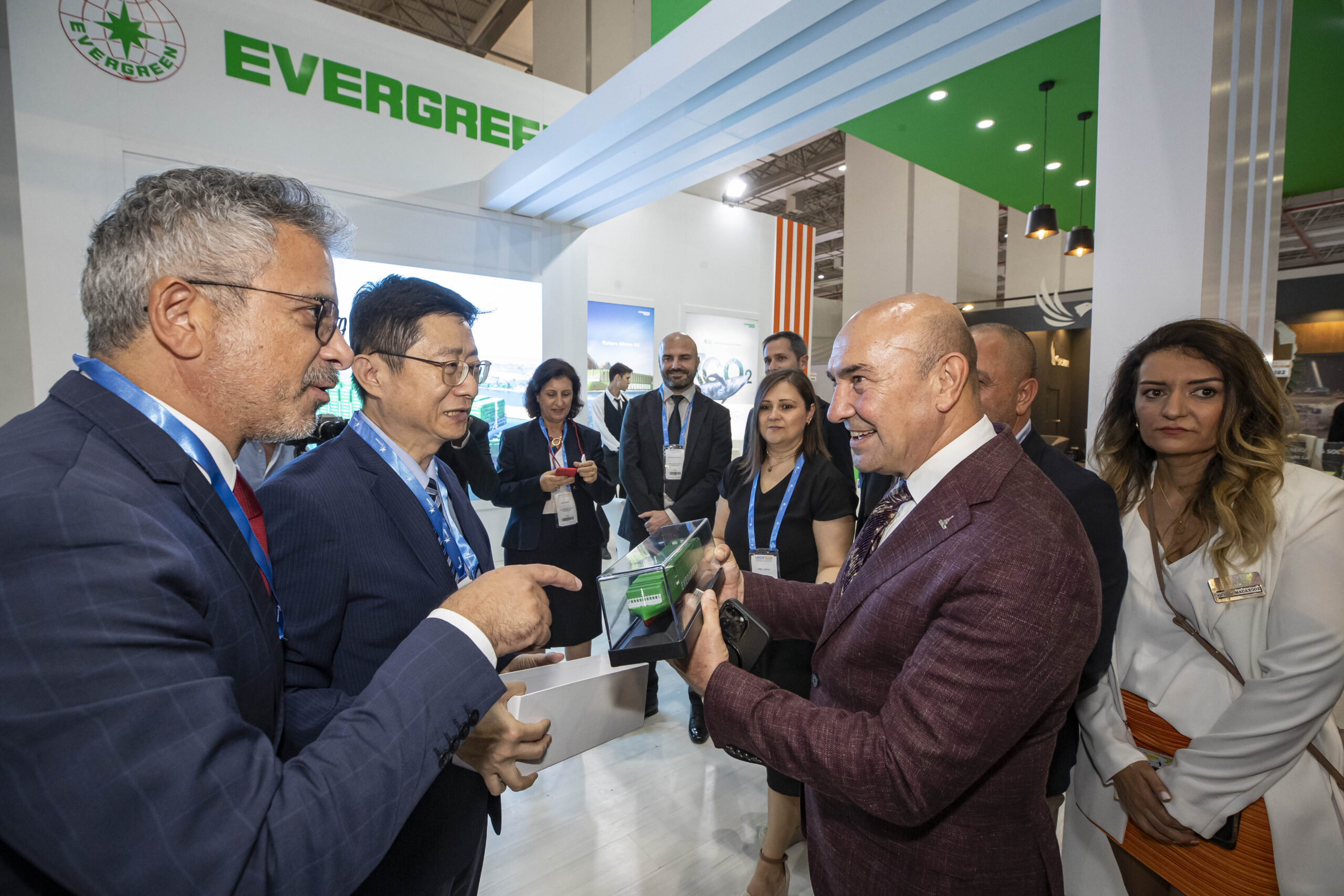 Logistech sektörün tüm bileşenlerini buluşturdu