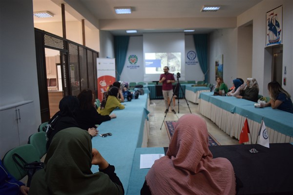 Malatya Kent Konseyi’nden ‘Mobil Fotoğrafçılık’ eğitimi