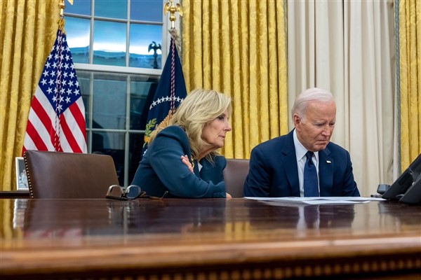 Biden: “Ekonomimiz büyüyor ve enflasyon azalıyor”