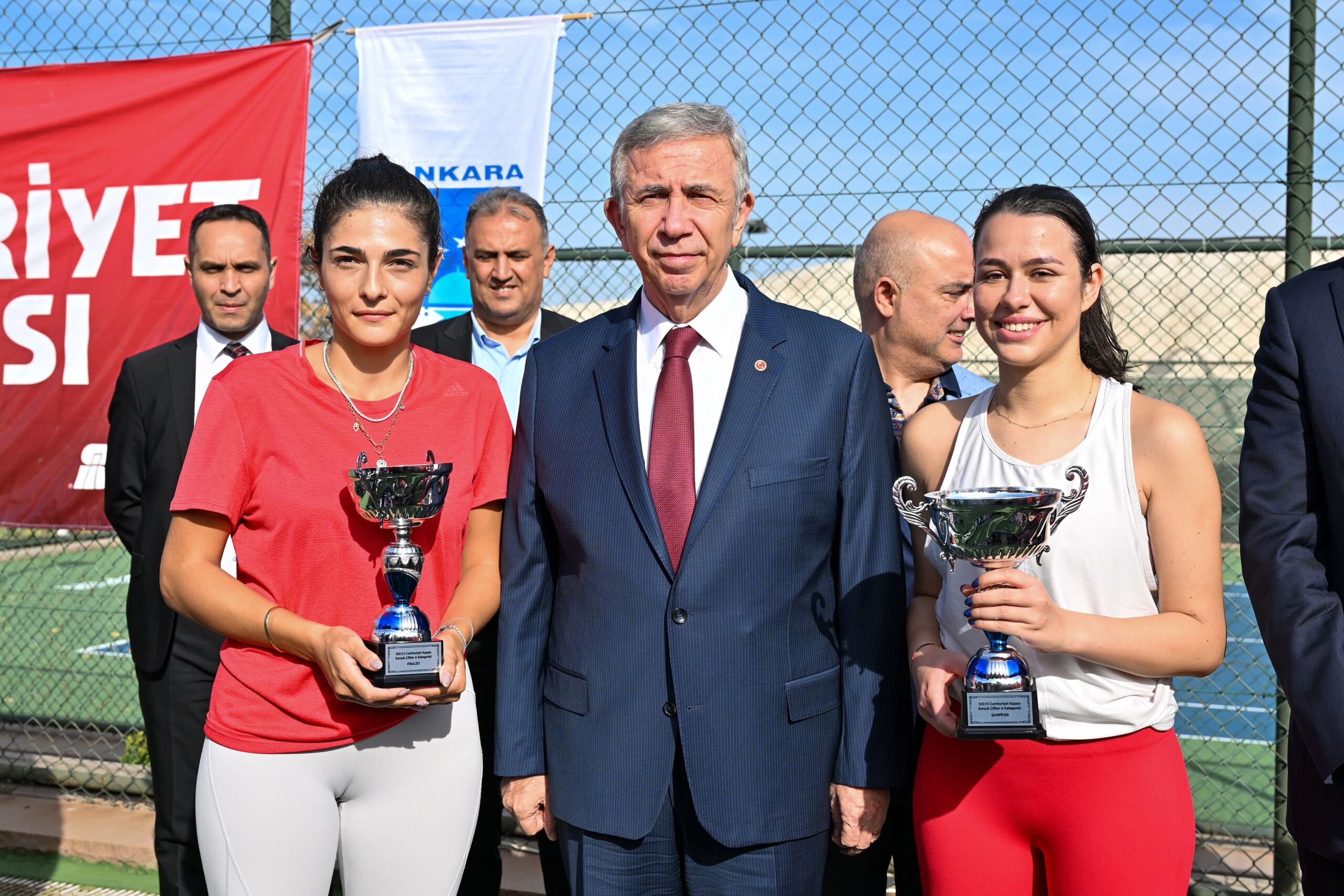 Başkentte Cumhuriyetin 100. yıl coşkusu devam ediyor
