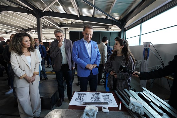 Cumhuriyetin 100. yılı etkinlikleri heykel sempozyumu ile başladı