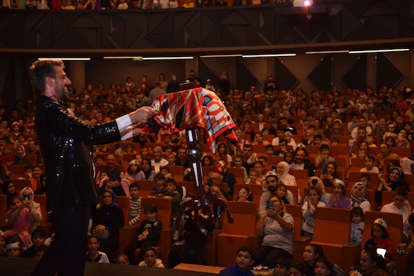 Başkan Yılmaz: “Gönlümüzde ve yaptığımız çalışmalarda çocukların yeri apayrı”