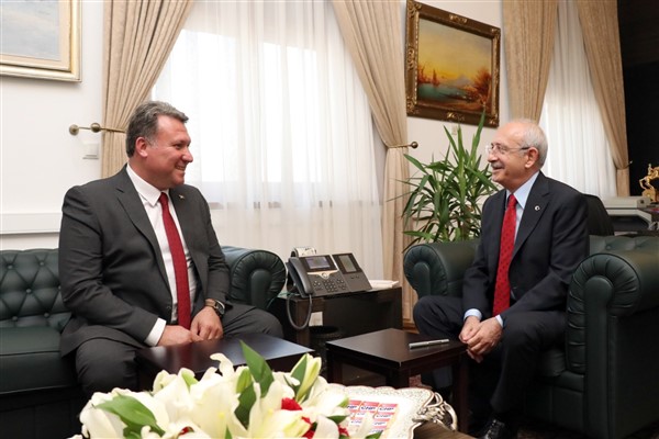 Sönmez: “Önceliğimiz Menemen’in kaybolan yılları”