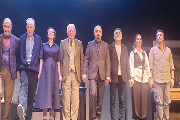 İBB Şehir Tiyatroları 8. Adana Şehir Tiyatroları Festivali’ne konuk oldu