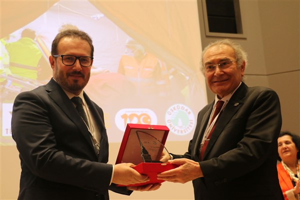 Sağlık Bakan Yardımcısı Dr. Birinci: “Depremde en az 2 bin ampütasyonu engelledik”