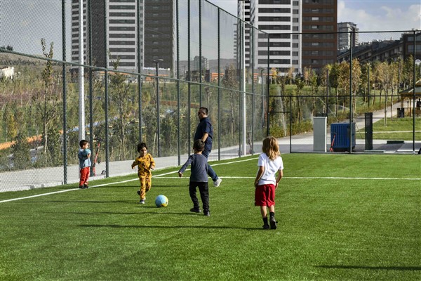 Başkentliler sonbaharın tadını Lodumlu Rekrasyon Alanı’nda çıkarıyor