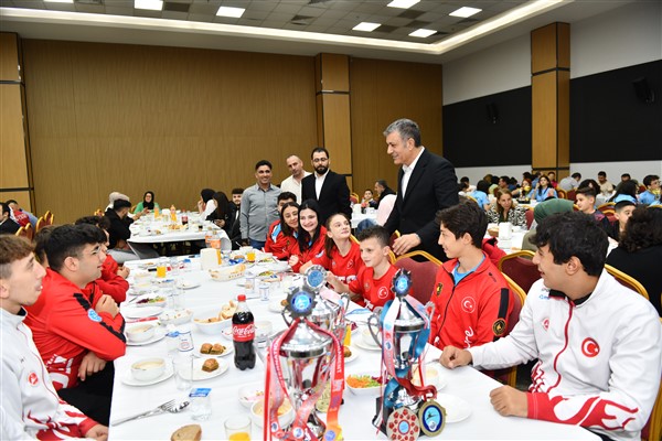 Başkan Bozkurt: “Büyük cevherler güzel mücevherlere dönüşecek”
