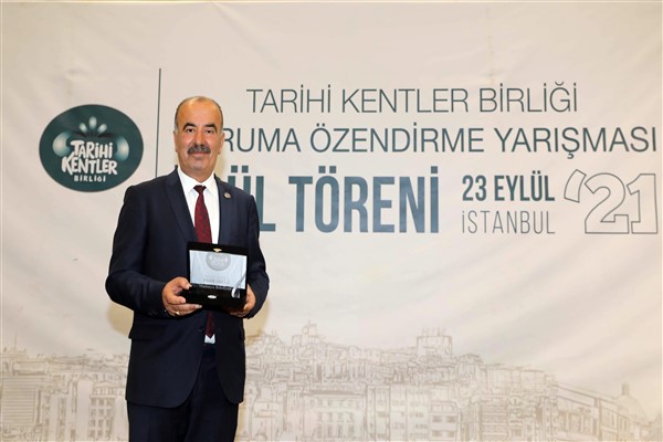 Myrleia Antik Kenti Arkeoparkı’na Tarihi Kentler Birliği’nden süreklilik ödülü
