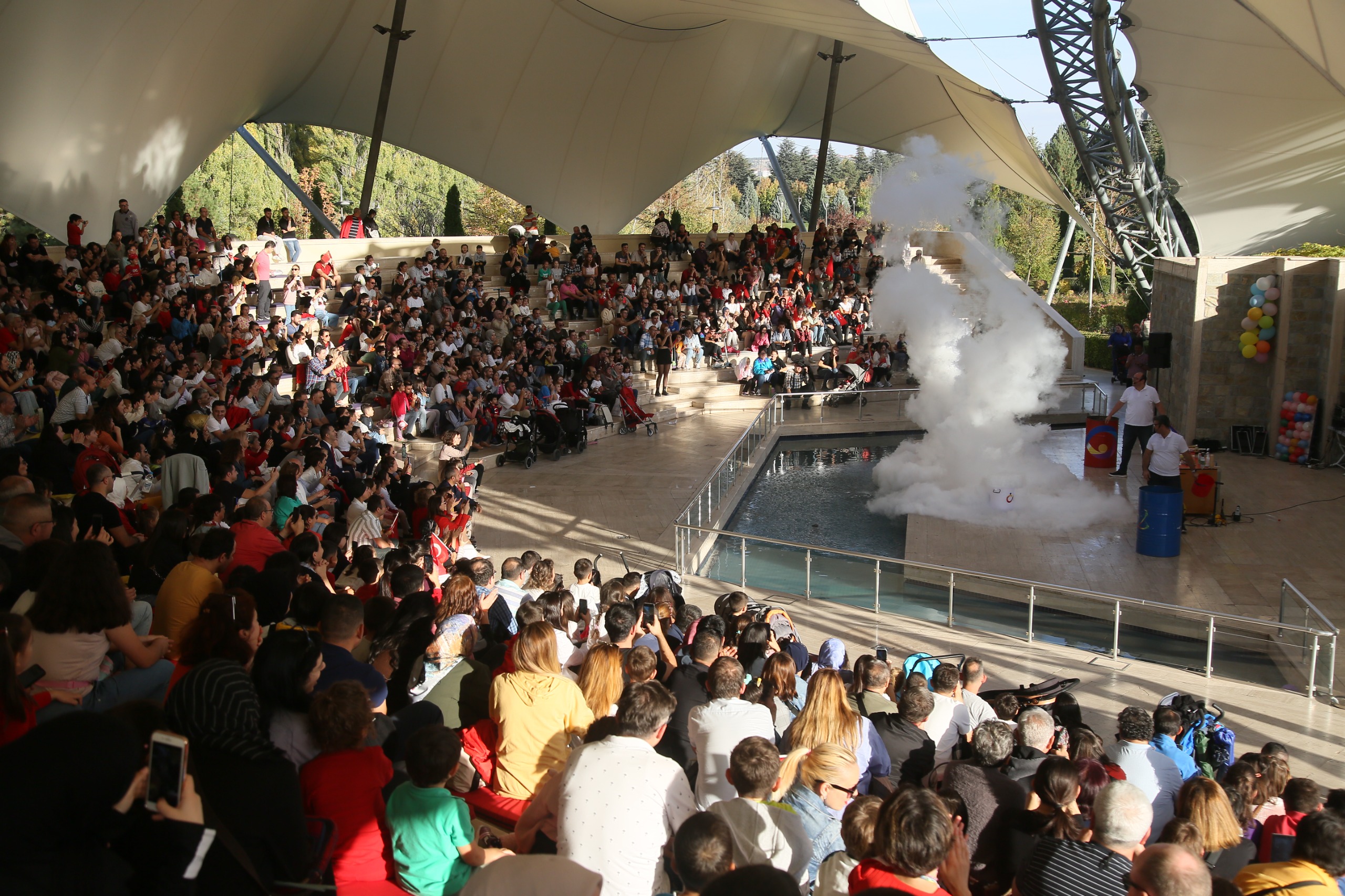 Eskişehir’de 100. yıl kutlamalarına büyük ilgi