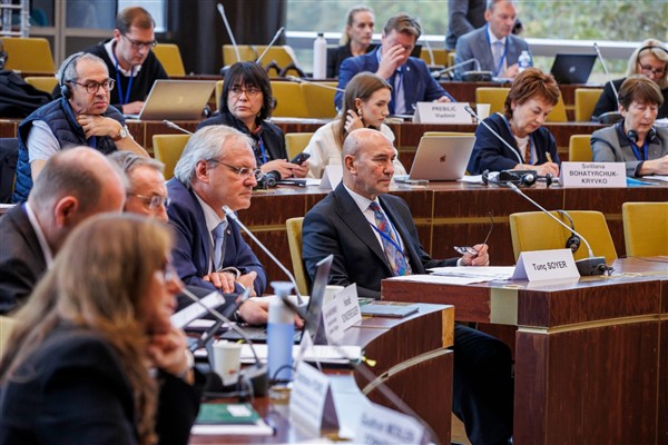 Başkan Soyer: “Daha adil ve demokratik yerel yönetimler için adayım”