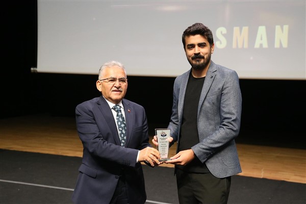 Başkan Büyükkılıç, genç iletişimcilerle bir araya geldi