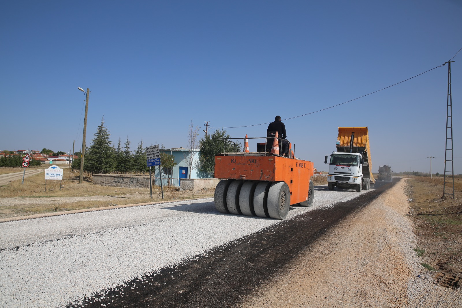 Eskişehir’den kırsal yollarda çalışma