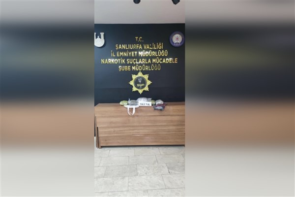 Şanlıurfa’da 3 kilo 100 gram skunk maddesi ele geçirildi