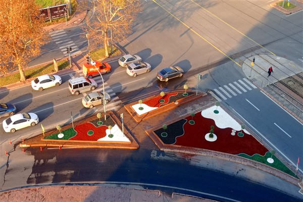 Kayseri’de  1 milyon 110 bin adet çiçek dikimi gerçekleştirilecek