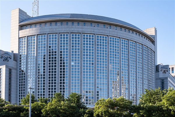 “Çin, barış için elinden geleni yapacak”