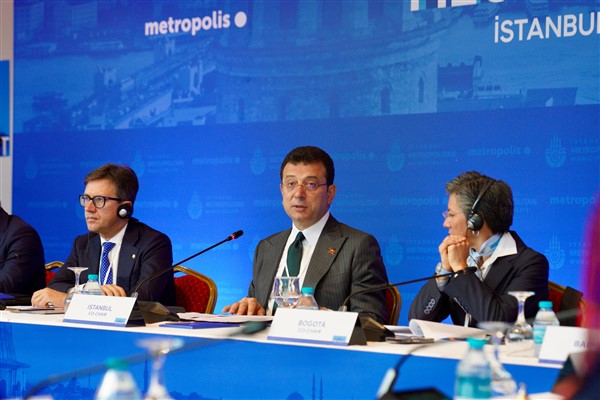 Dünyanın mega kentlerinin belediye başkanları Artİstanbul Feshane’de buluştu