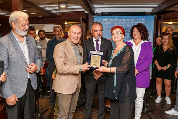 Soyer: “Cumhuriyetin yüzüncü yılında elleri sımsıkı tutmaya devam edeceğiz”