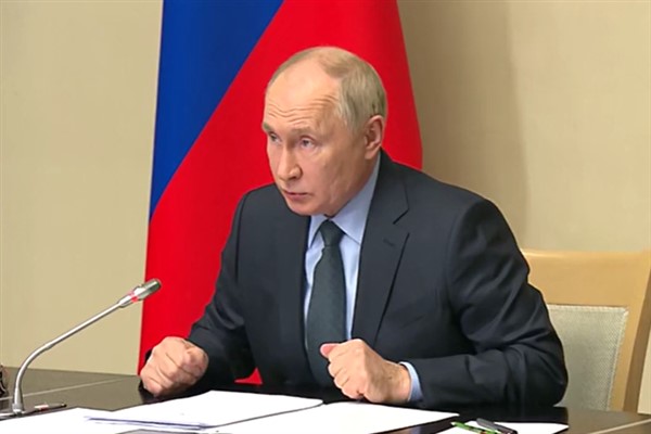 Putin: “Gazze Şeridi’nde yaşanan korkunç olaylar hiçbir şeyle haklı gösterilemez”