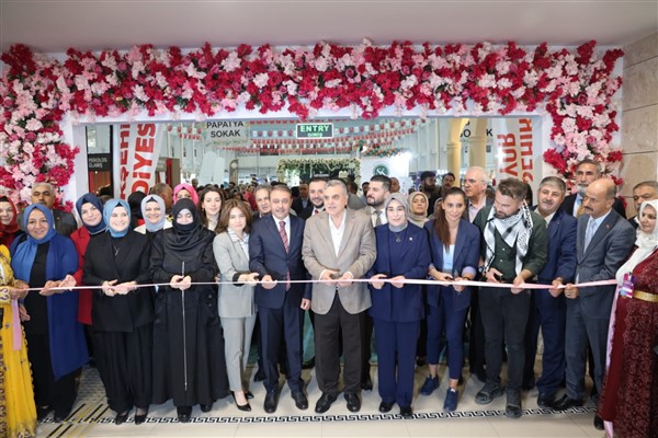 Başkan Beyazgül, “Kadınları her platformda desteklemeye devam edeceğiz”