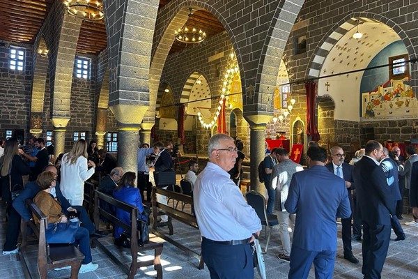 Sur Kültür Yolu Festivali sergiler ve etkinliklerle devam ediyor