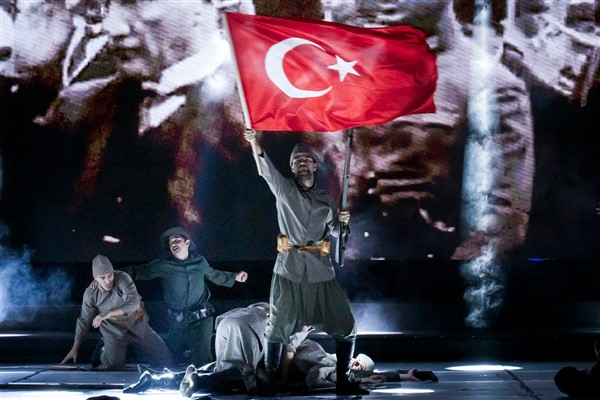 Afyonkarahisar’da “Zafere Doğru Cumhuriyet Doğuyor” gösterisi sergilenecek