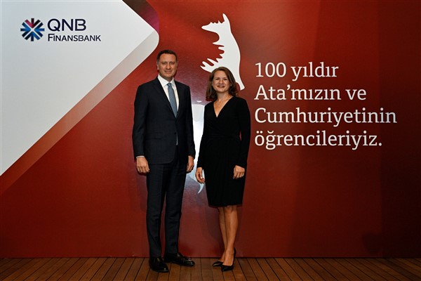QNB Finansbank ve UNICEF Cumhuriyetin 100. Yılında 100 okul projesi için el ele verdi