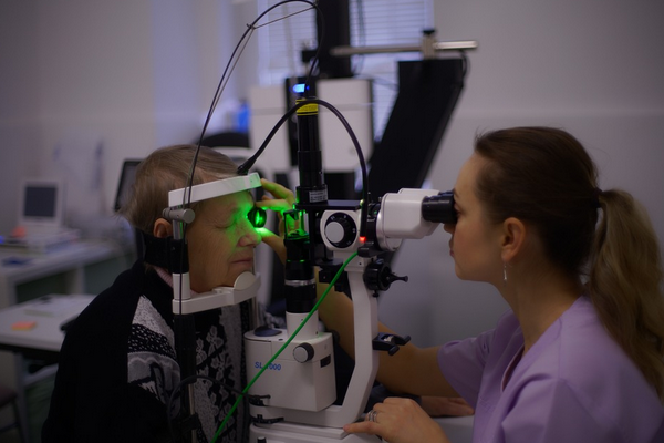 Göz sağlığını korumak için düzenli göz muayenesi yaptırmak şart