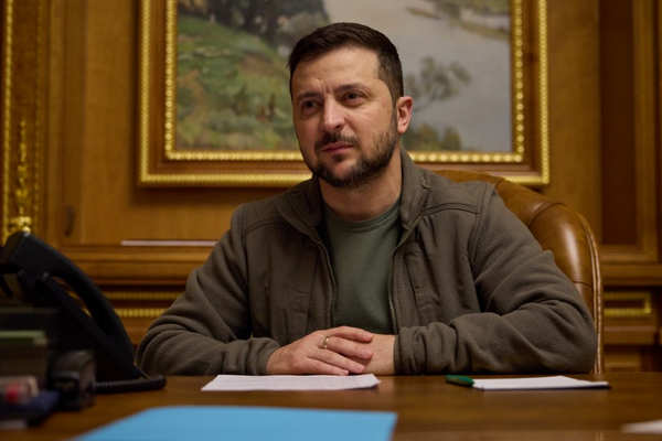 Zelenski: “Rusya’nın her türlü terör eylemine mutlaka karşılık vereceğiz”