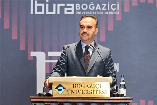 Bakan Kacır: “Biz, bu adil ve kalıcı çözüm için çalışmaya devam edeceğiz”