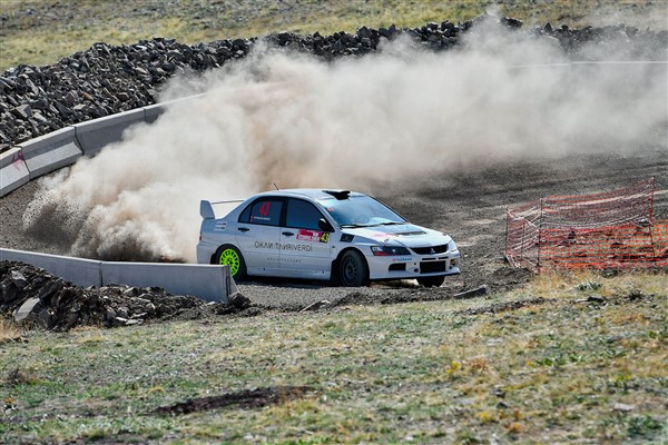 Ankara’da “Pamir Yavuz Ozantürk Otokros Yarışı” düzenlendi