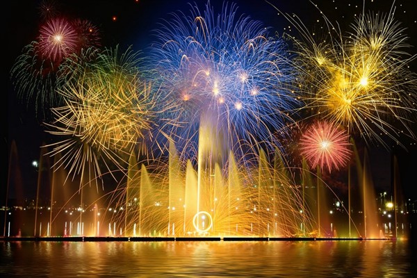 Havai fişek ve benzeri ürünleri kapalı mekanlarda kullanırken dikkat