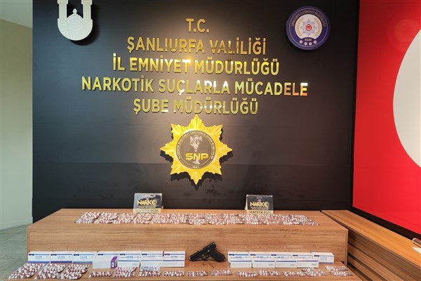 Şanlıurfa’da bin 37 sentetik ecza ele geçirildi