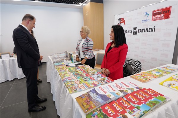 Beylikdüzü Edebiyat Günleri başladı