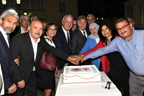 Bornova’da “Muhtarlar Günü” kutlandı