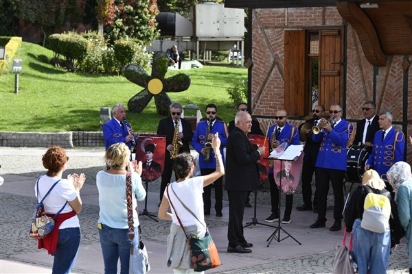 Başkentte Cumhuriyetin 100’üncü yılı kutlanmaya devam ediyor