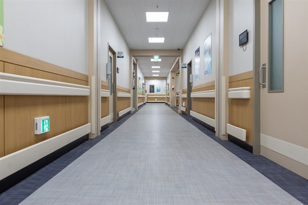 İsrail Cumhurbaşkanı Herzog, yaralıları ziyaret etti