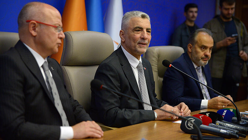 Bakan Bolat: Eylül ayında ihracatımız 22 milyar 670 milyon dolar