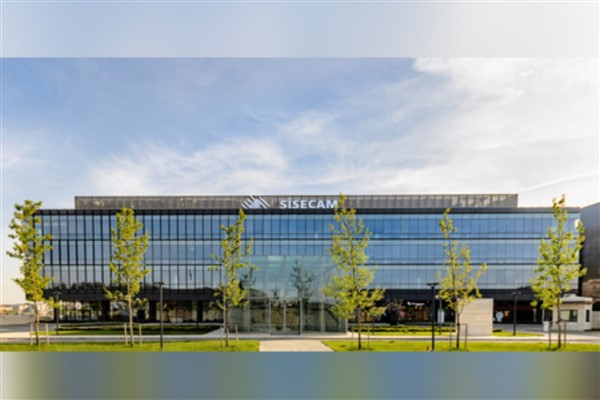 Şişecam yılın ilk 9 ayında net satışlarını 95 milyar TL seviyesine yükseltti