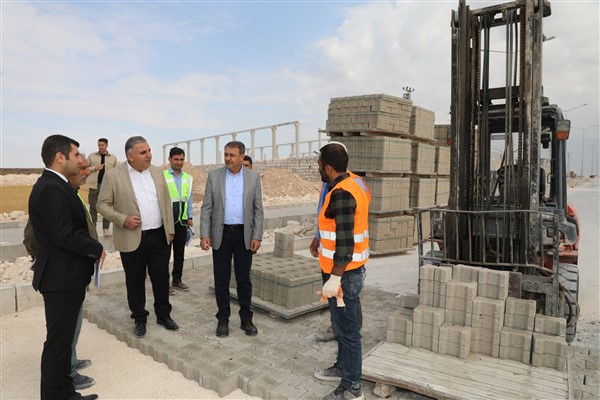 Vali Şıldak, gıda ve besi OSB’yi ziyaret etti