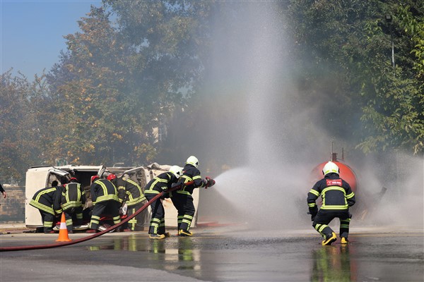 Somali ve Türkiye’nin 15 şehrinden itfaiyecilere eğitim verildi