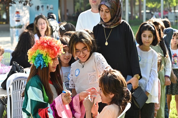 Diyabet hastaları şenlikte buluştu