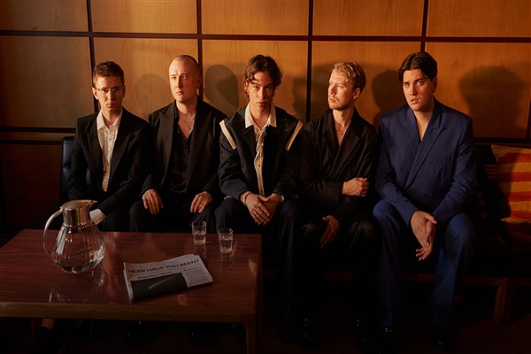 Indie-Rock beşlisi Giant Rooks Zorlu PSM’ye geliyor