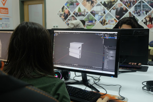 ZEYGEM gençlere tasarım dünyasının kapılarını aralıyor