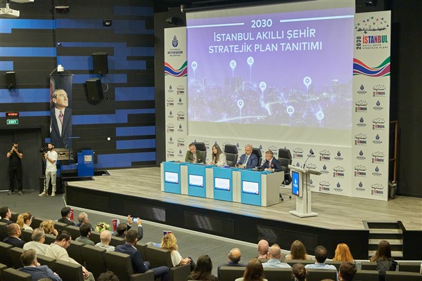 2030 İstanbul Akıllı Şehir Stratejik Planı tanıtıldı