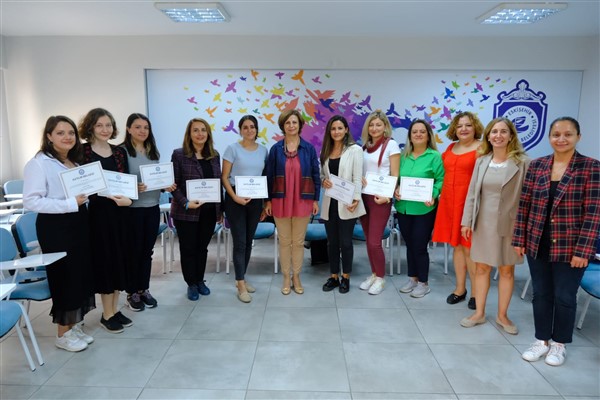 Büyükşehir personeline ‘Mutluluk Atölyesi’