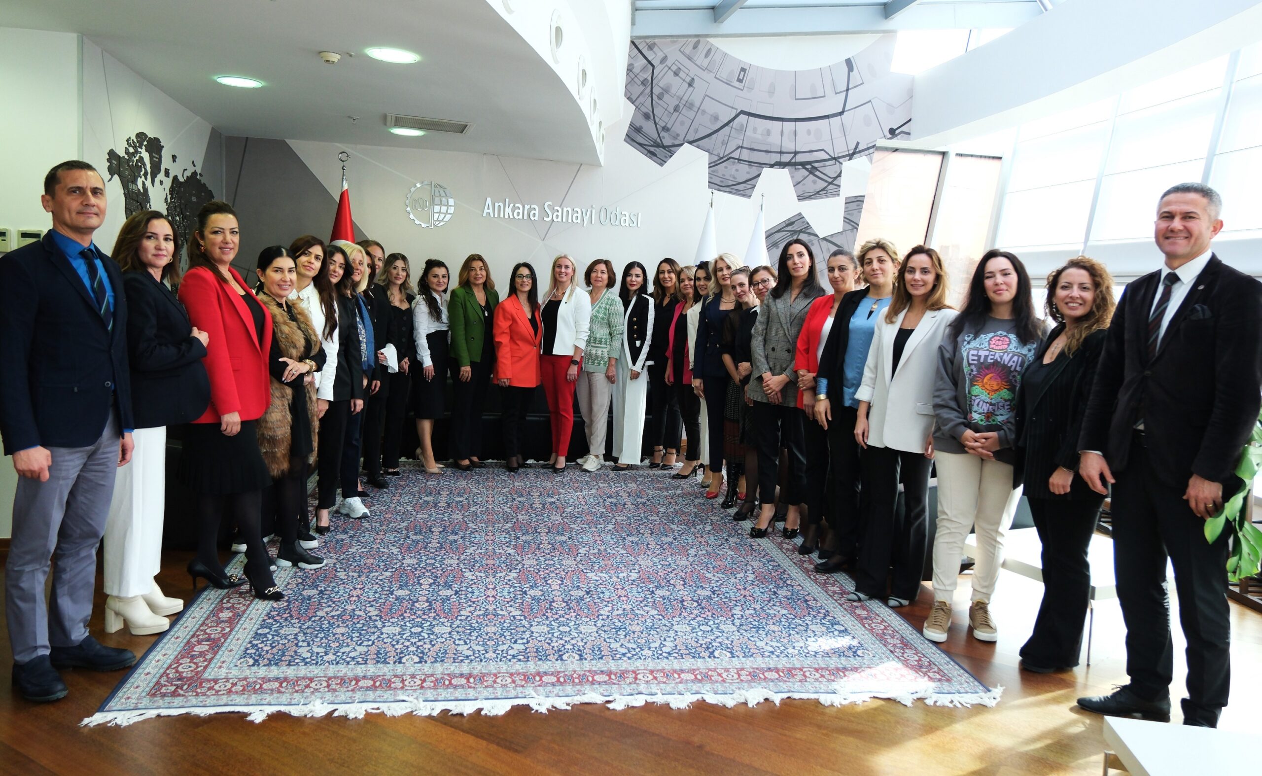 TOBB ANKARA KADIN GİRİŞİMCİLER KURULU BAŞKANI HANDE ÖZTÜRK OLDU