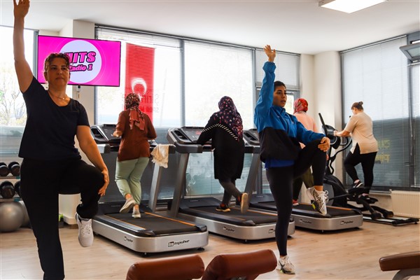 Eskişehir Büyükşehir’in kış dönemi spor eğitimleri devam ediyor