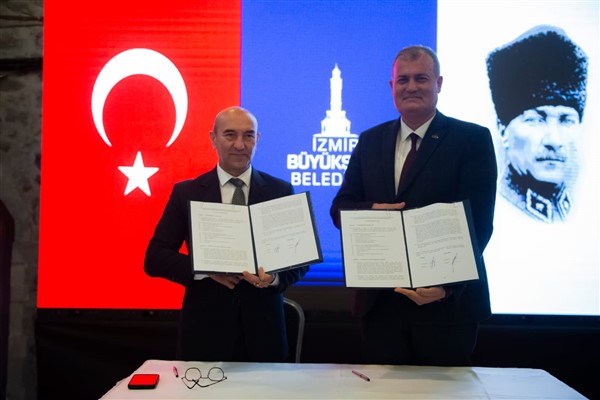 Gazi Mustafa Kemal Atatürk Stadyumu’nun çatısına GES kuruluyor