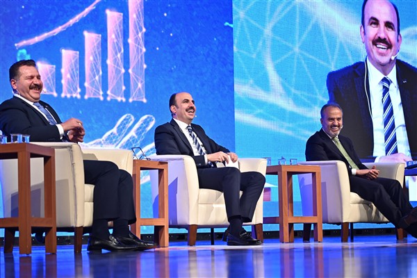 Yalın Belediyecilik Sempozyumu’nda yerel yönetimlerde yalınlaşma konuşuldu