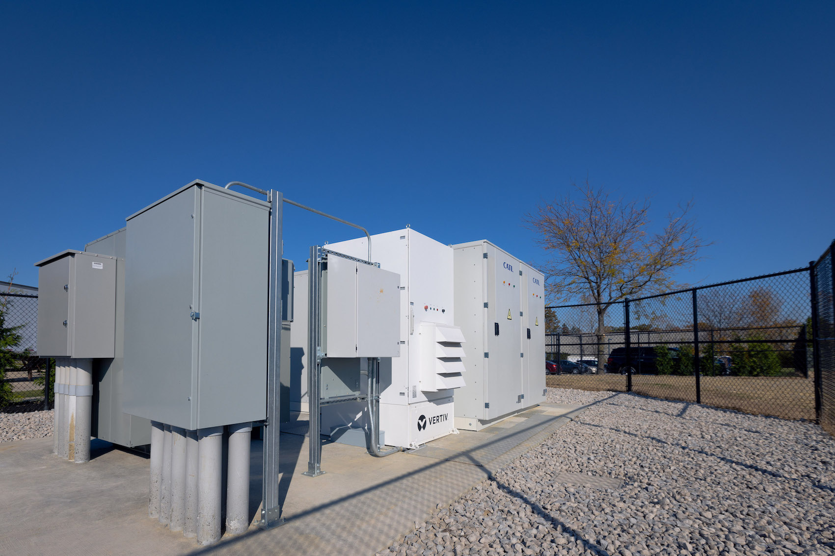 Vertiv, müşteri deneyim merkezi ve veri merkezi mikro şebeke kurulumunu tanıtıyor